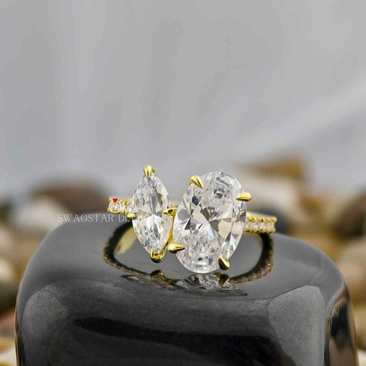 Marquise And Oval Cut Diamond Toi et Moi Ring