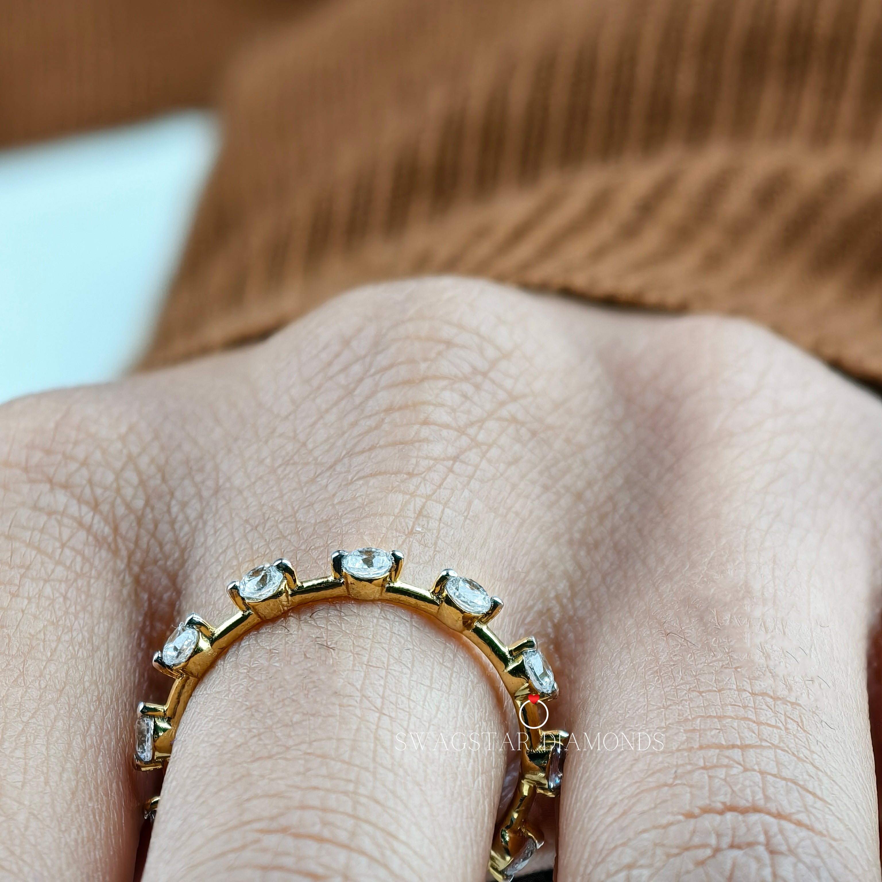 0.45CT Brilliant Round Cut Full Eternity Bubble Band For Her In 14K Yellow Gold