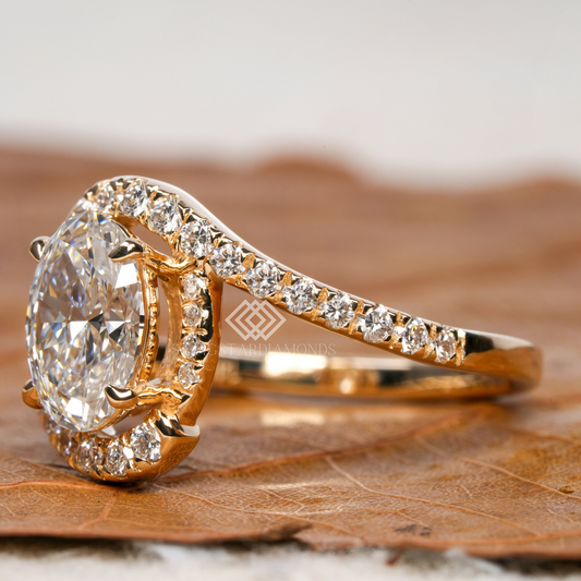 Oval Diamond Ring With Lab-Grown & Natural Diamonds, Jewelry By Leading Manufacturer From Swagstar, Surat. Explore Wedding, Engagement, Eternity Rings, Earring & Studs, Bracelets In 10k, 14k, & 18k Gold Varieties, Including White, Yellow, Rose Gold.
