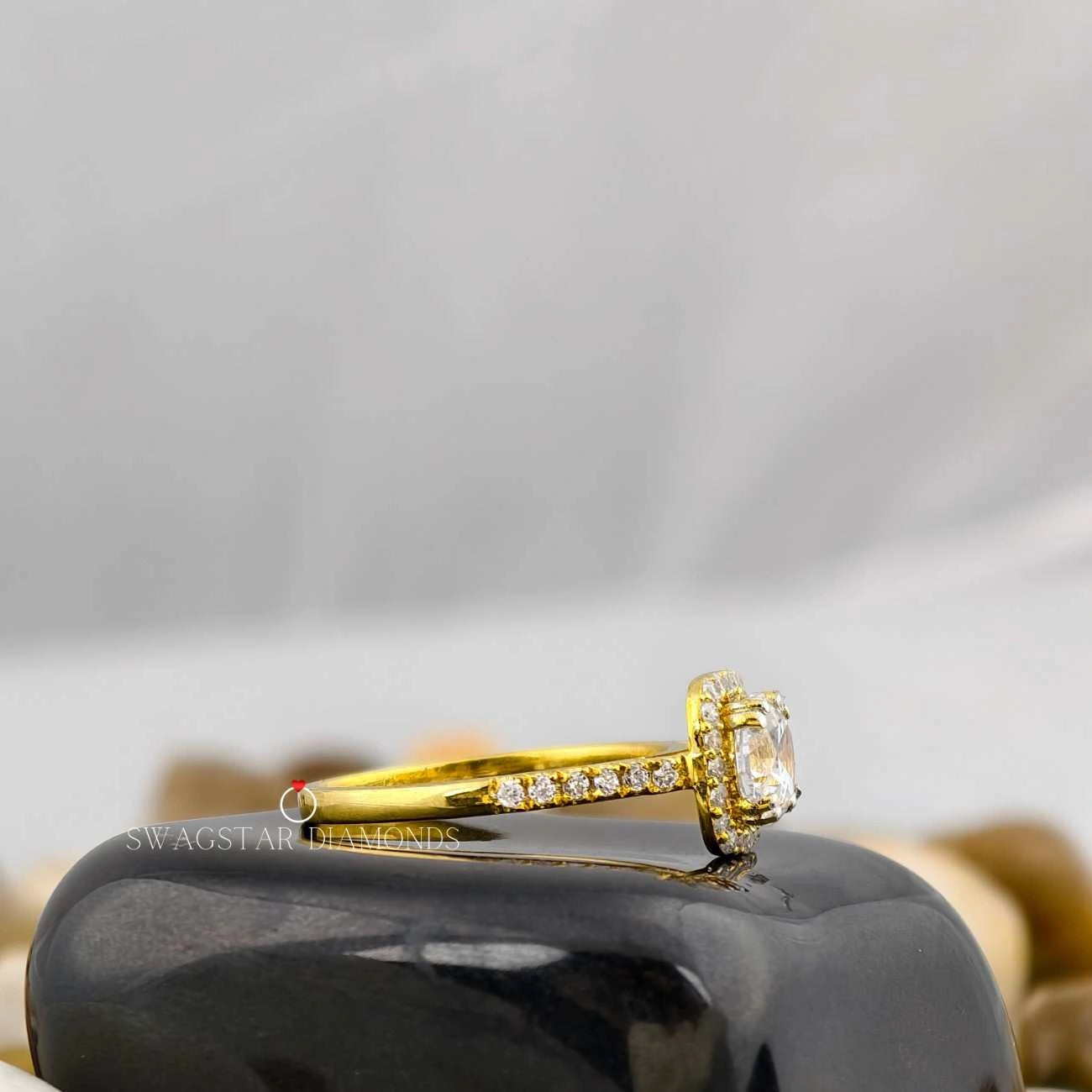 2 CT Diamond Ring