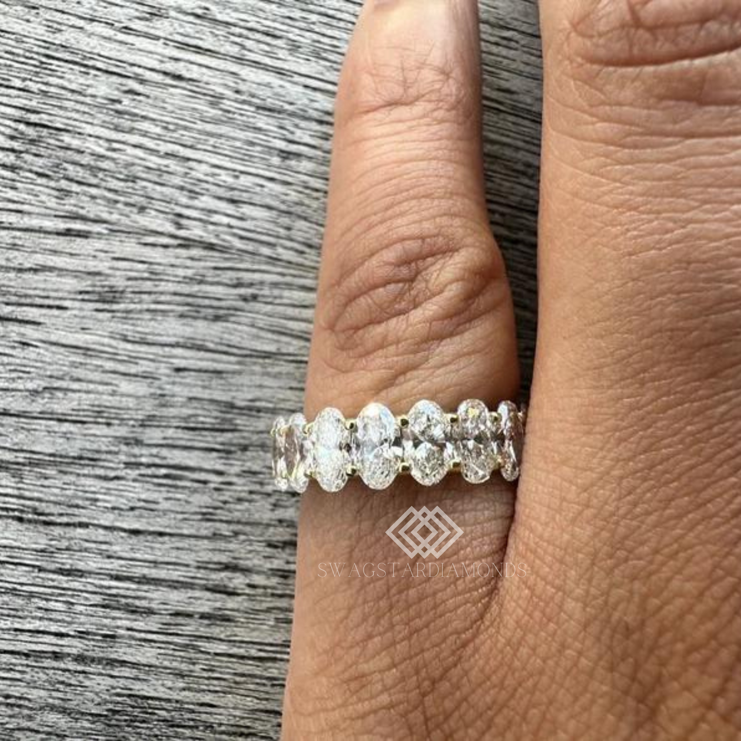Oval Cut Ring With Lab-Grown & Natural Diamonds, Jewelry By Leading Manufacturer From Swagstar, Surat. Explore Wedding, Engagement, Eternity Rings,  Earring & Studs, Bracelets In 10k, 14k, & 18k Gold Varieties, Including White, Yellow, Rose Gold.