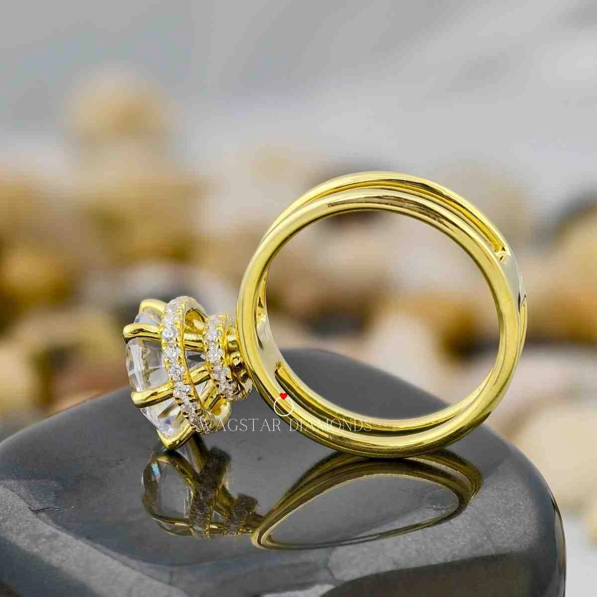 Double Band & Double Hidden Halo Ring 
