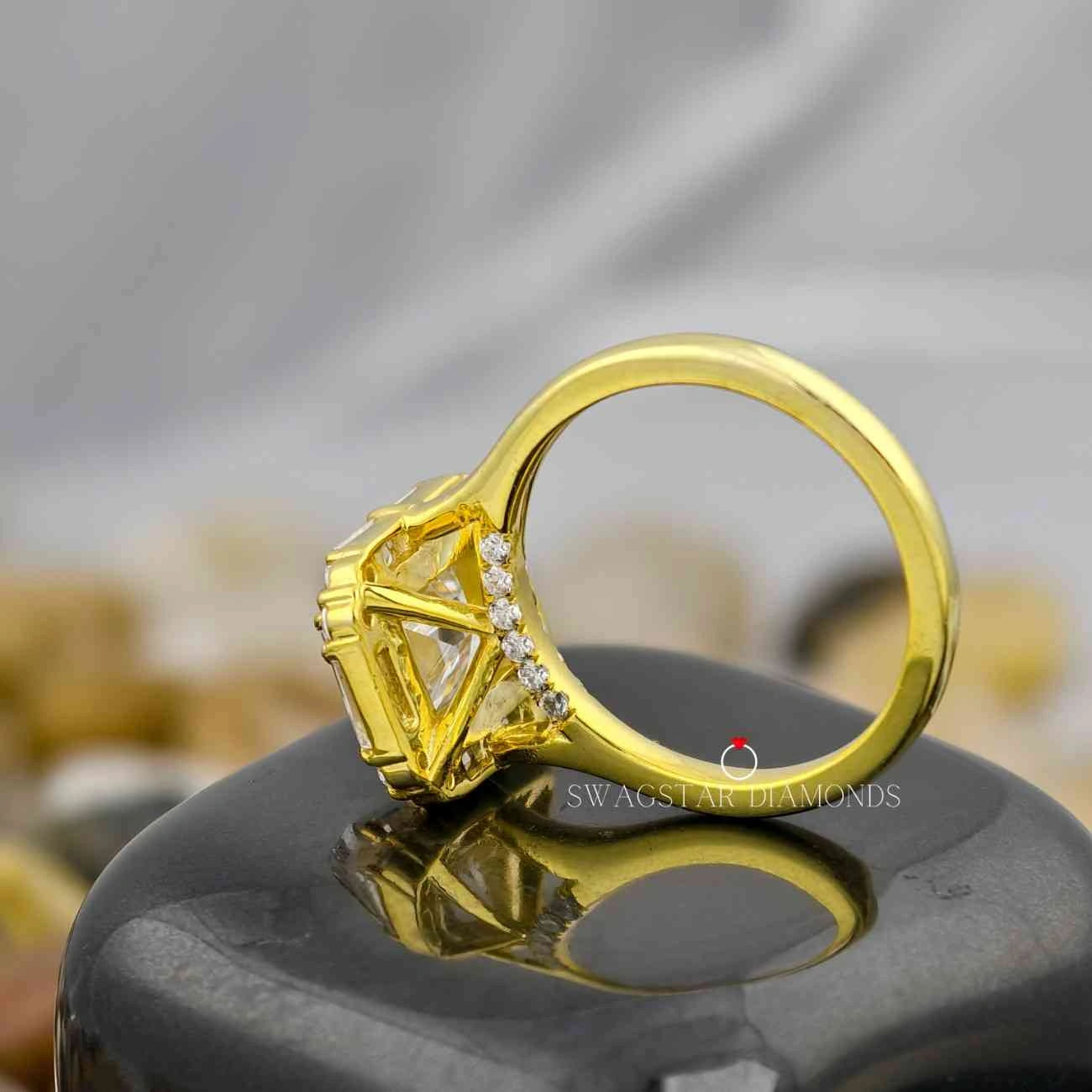 Emerald Cut Engegament Ring