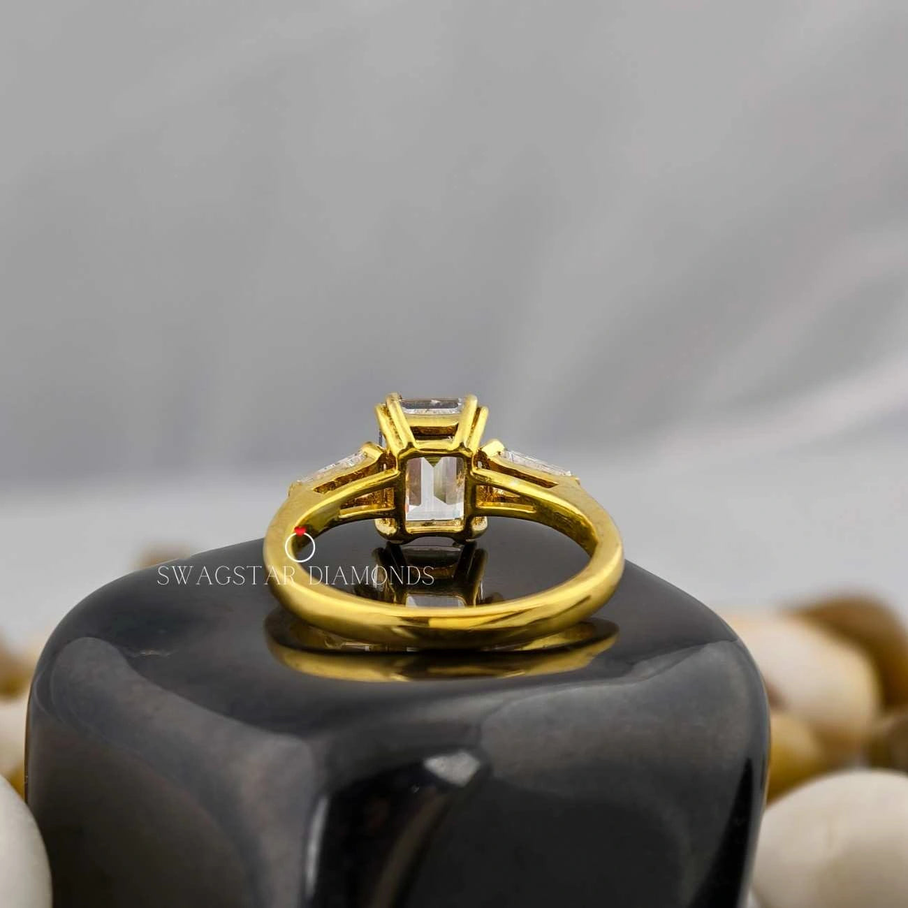 Emerald Cut Side Tapperd Baguette Ring 