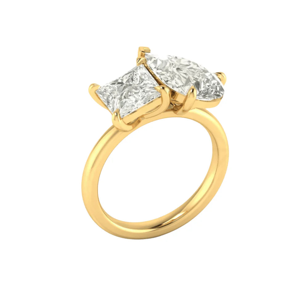 Emily Ratajkowski Celebrity Engagements Rings