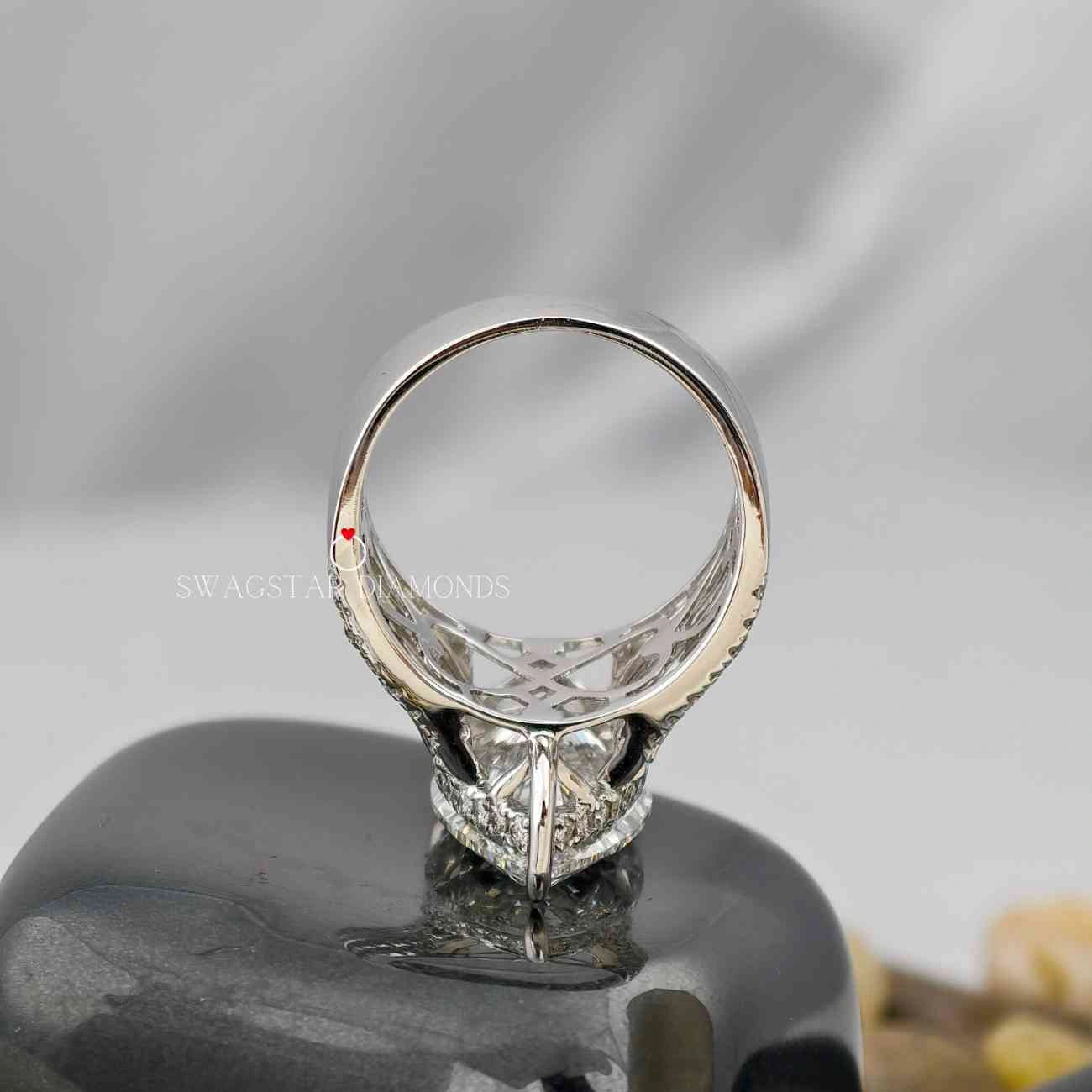Lab Grown Diamond Big Pear Shaped Ring
