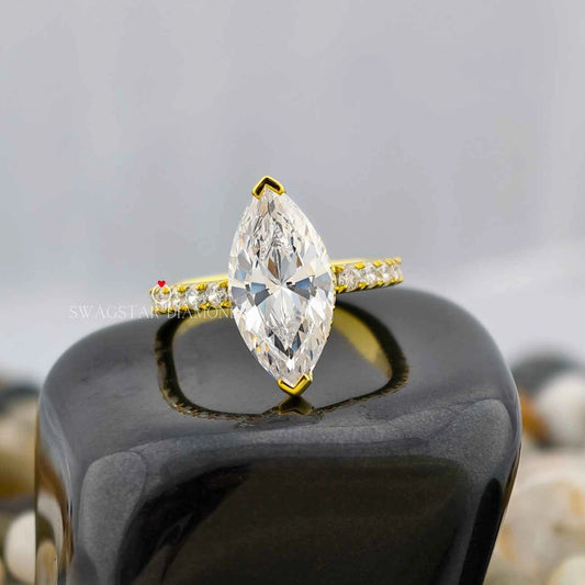 Marquise Cut Ring
