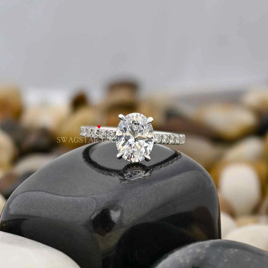 Oval Cut Engegment Womens Ring 