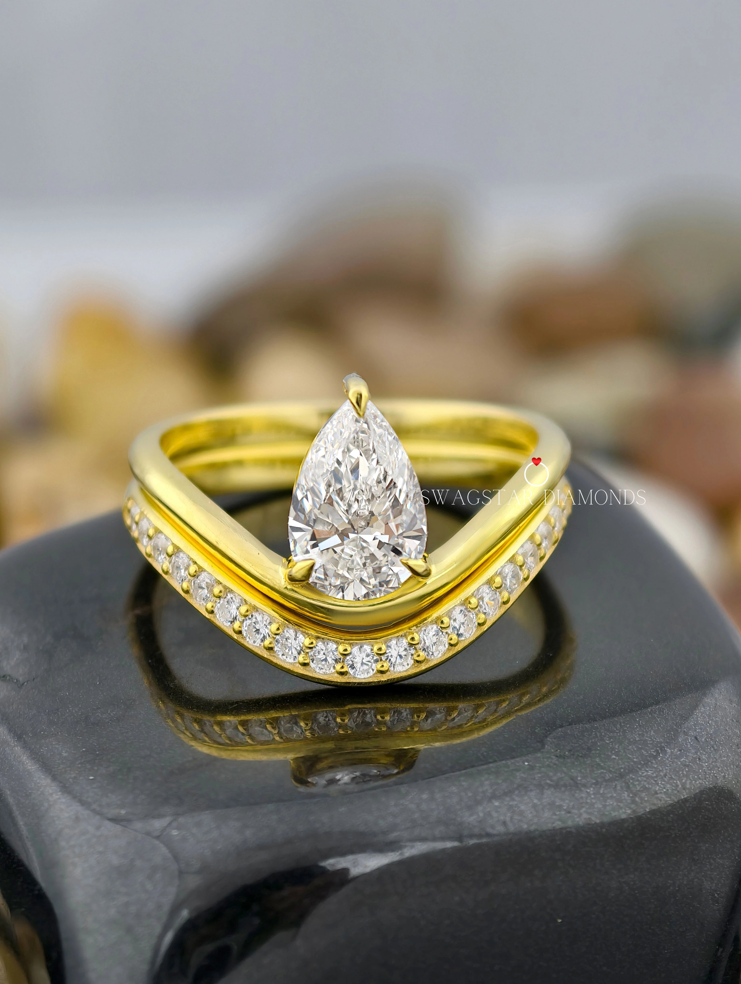 Pear Cut Wedding Bridal Set

