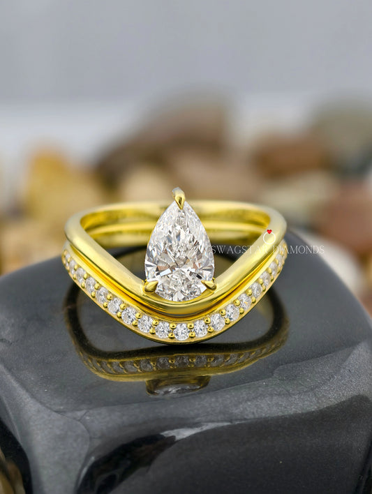 Pear Cut Wedding Bridal Set
