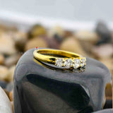 Round Cut Diamond Ring