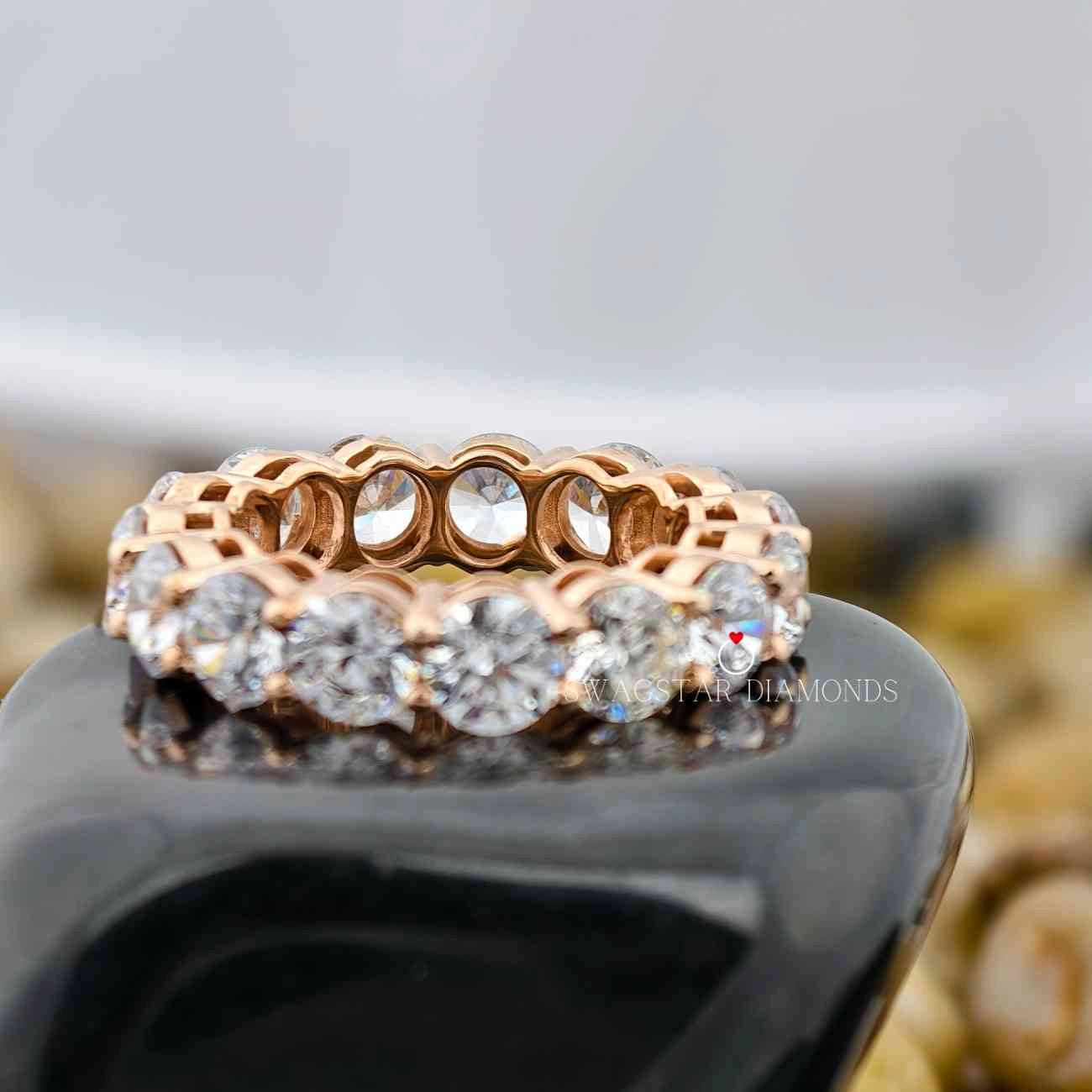 Round Cut Lab Grown Diaomnd Ring