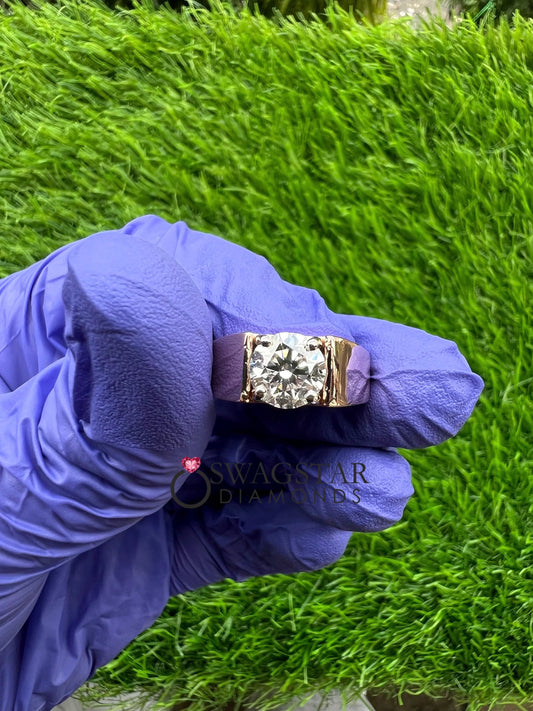 Round Cut Men Solitaire Ring