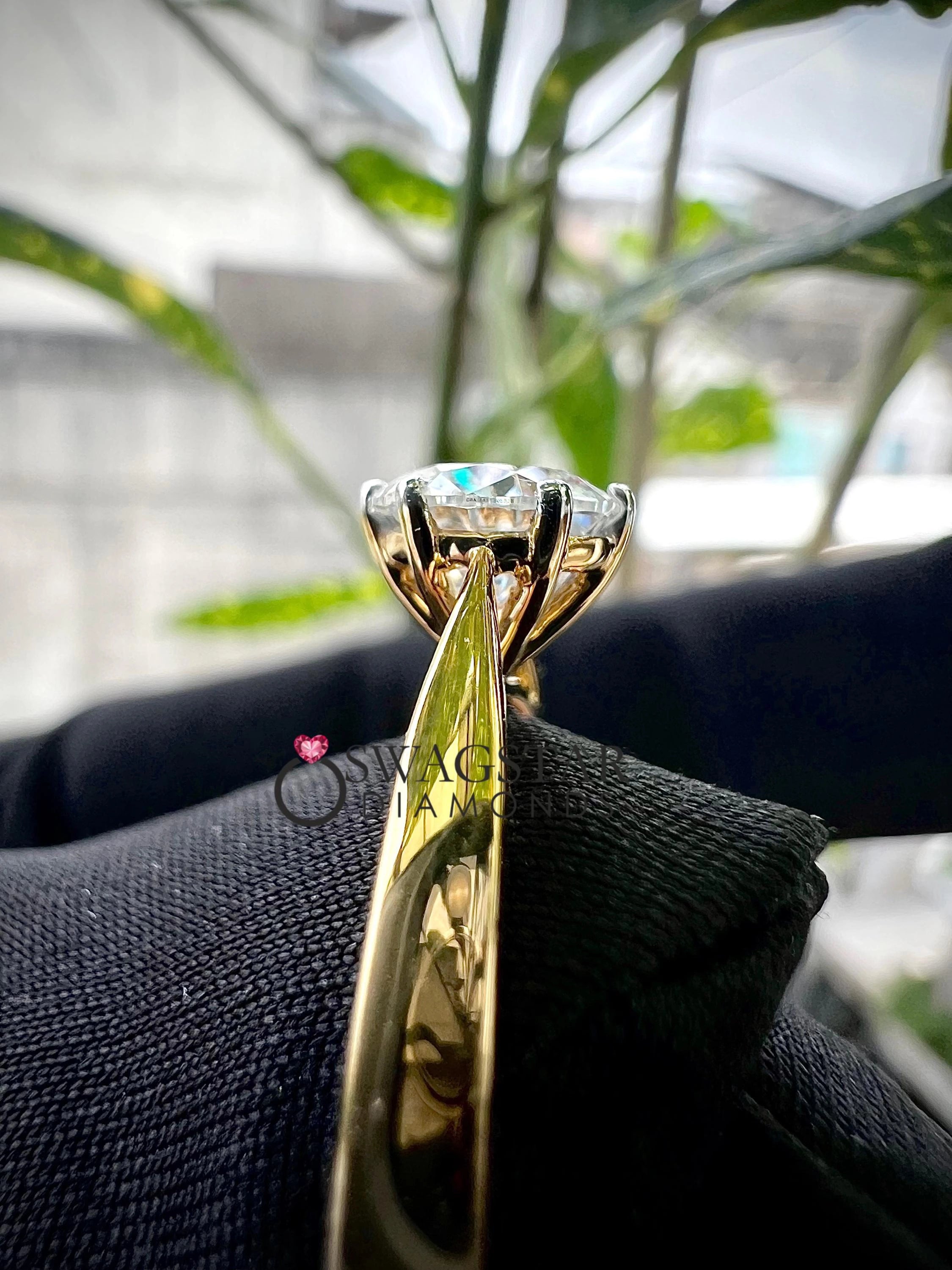 Round Cut Ring For Women..