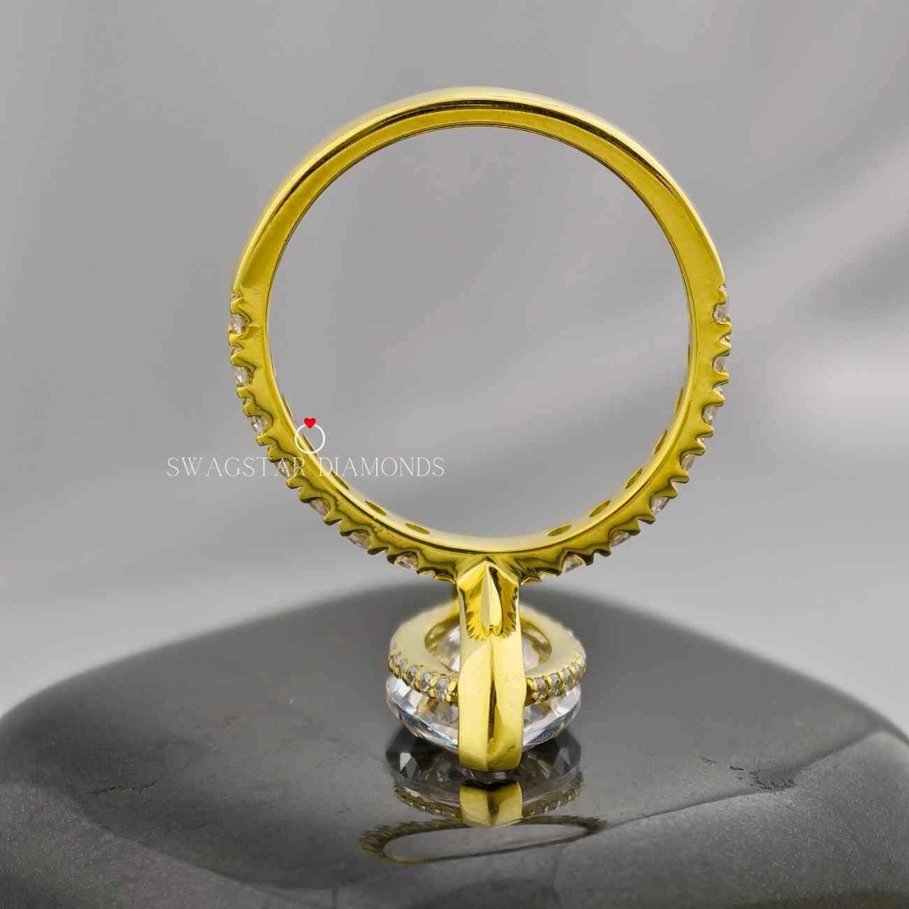 Side Accents Round Diamond Ring