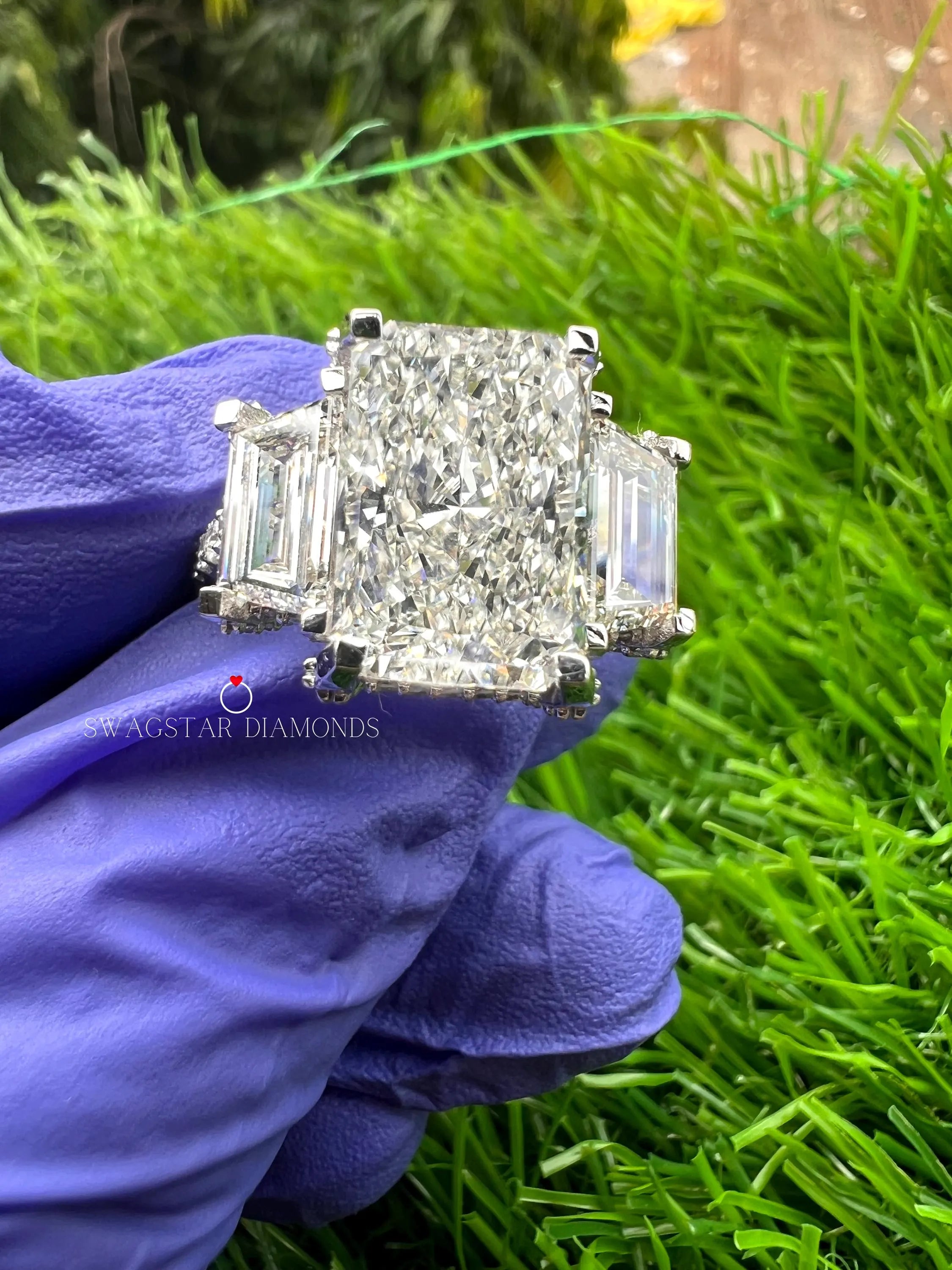 Side Trapezoid Lab Diamond Wedding Ring