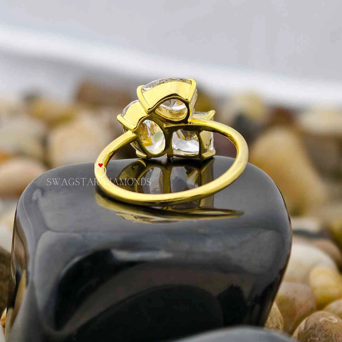 Toi Et Moi Lab Grown Diamond Engagement Ring