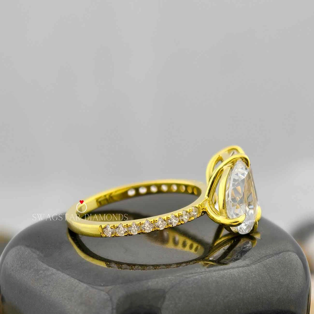 Two Stone Toi Et Moi Engegament Ring