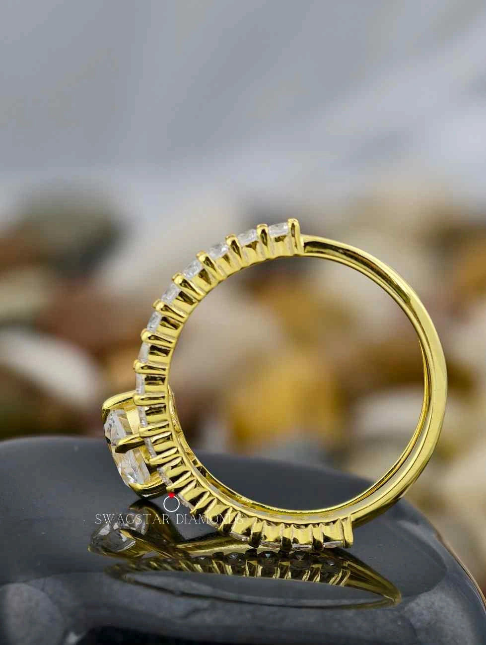 Unique Round Cut Ring