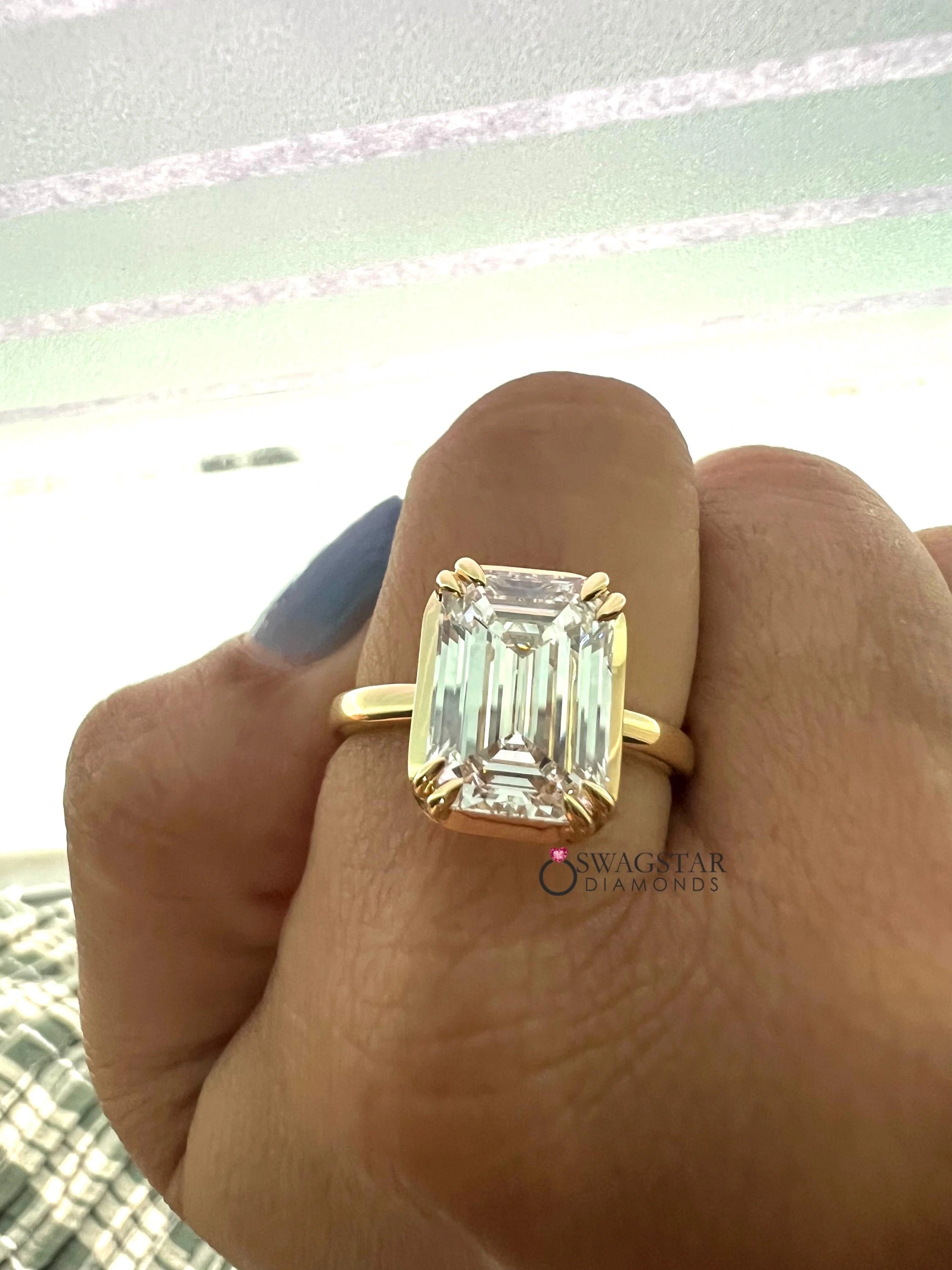 Womens Emerald Cut Double Prong Ring